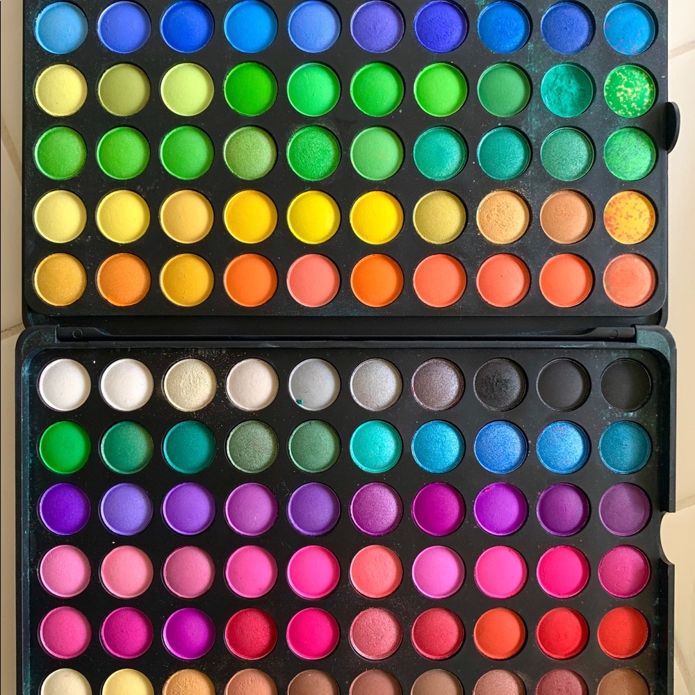 BH Cosmetics 1st Edition Eyeshadow Palette